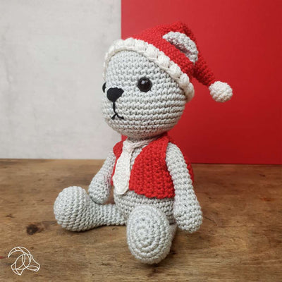 Hardicraft - Winter Bear - Crochet Kit | Yarn Worx