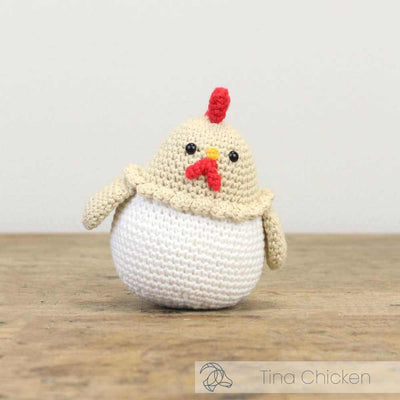 Hardicraft - DIY Crochet Kit - Tina Chicken | Yarn Worx