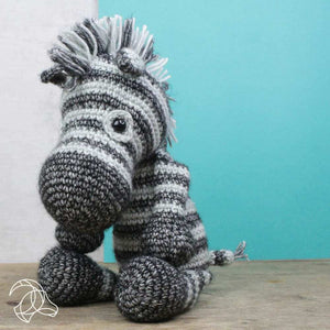 Hardicraft - Dirk Zebra - Crochet Kit | Yarn Worx