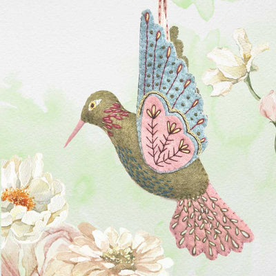 Hummingbird Felt Craft Mini Kit | Yarn Worx