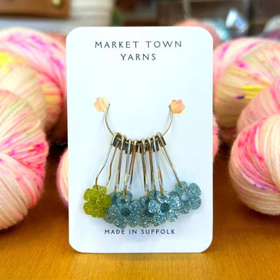 Market Town Yarns - Set of 8 Raglan Stitch Markers - Flowers | Yarn Worx