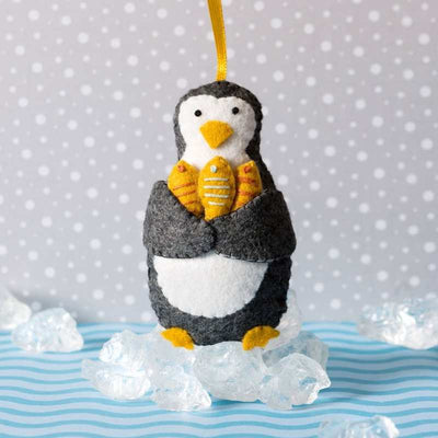 Penguin Felt Craft Mini Kit | Yarn Worx