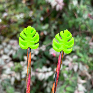 Stitch Stoppers - Monstera Leaves shown in Vibrant Green colour | Yarn Worx