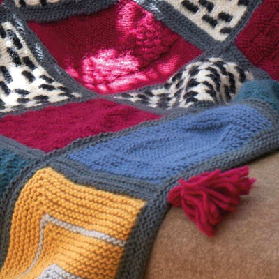 West Yorkshire Spinners - Re:Treat Chunky - Emeline Knitted Blanket Kit | Yarn Worx